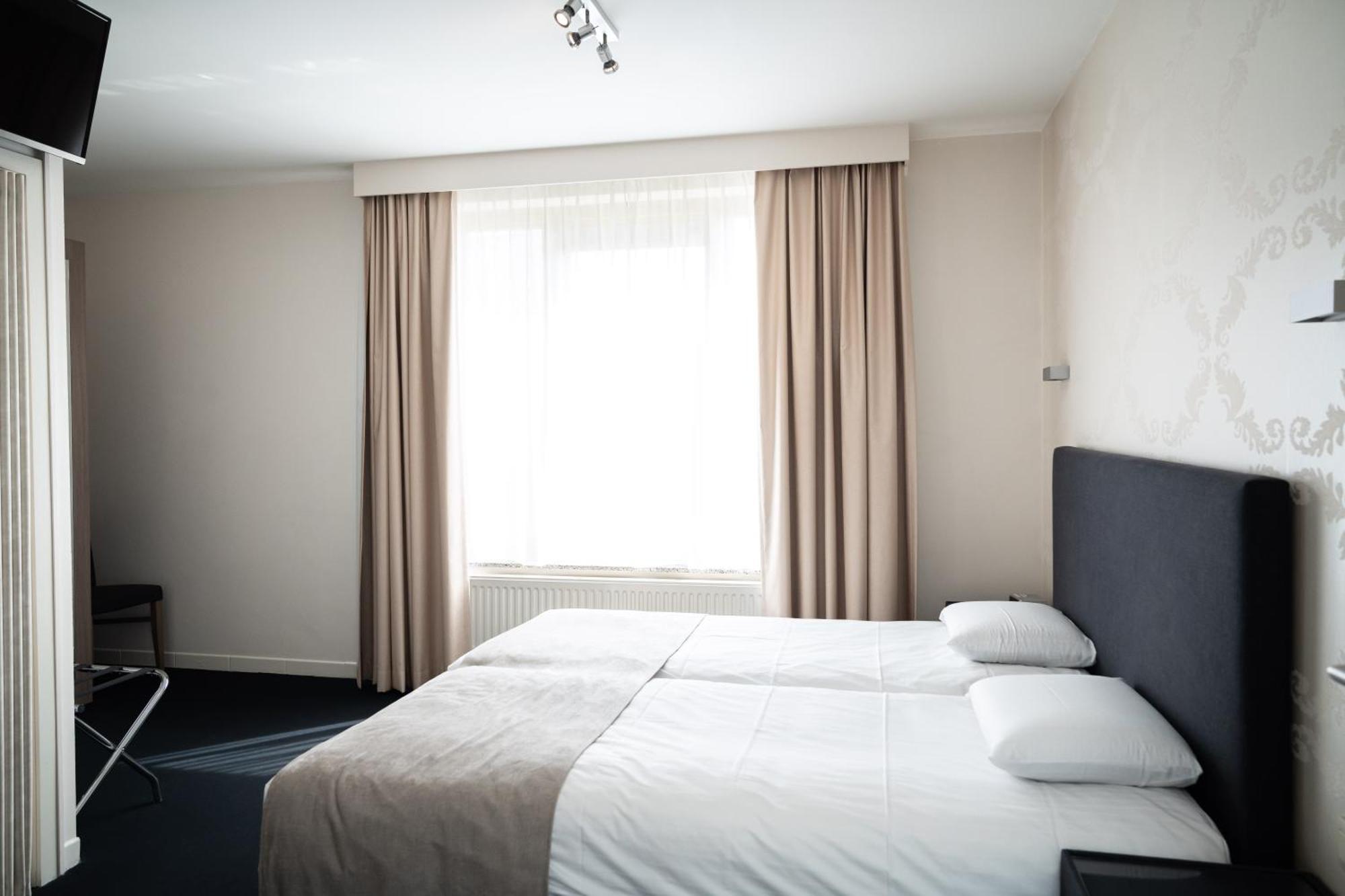 Hotel Essenza Puurs Ngoại thất bức ảnh