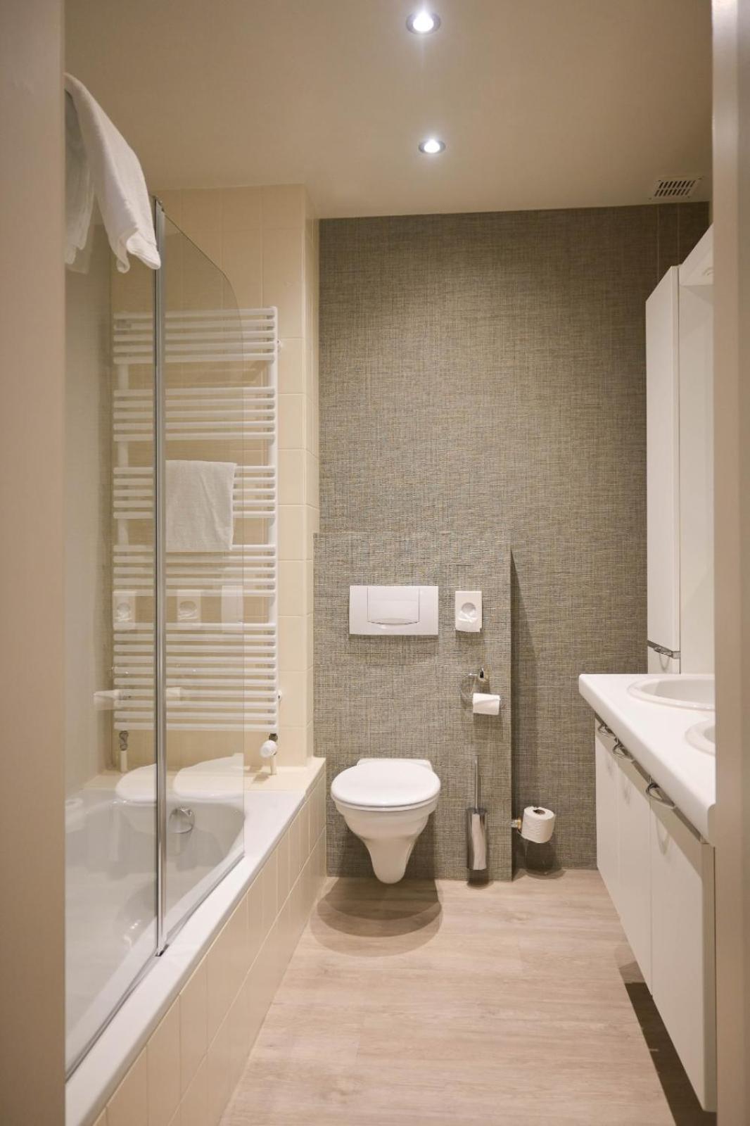 Hotel Essenza Puurs Ngoại thất bức ảnh
