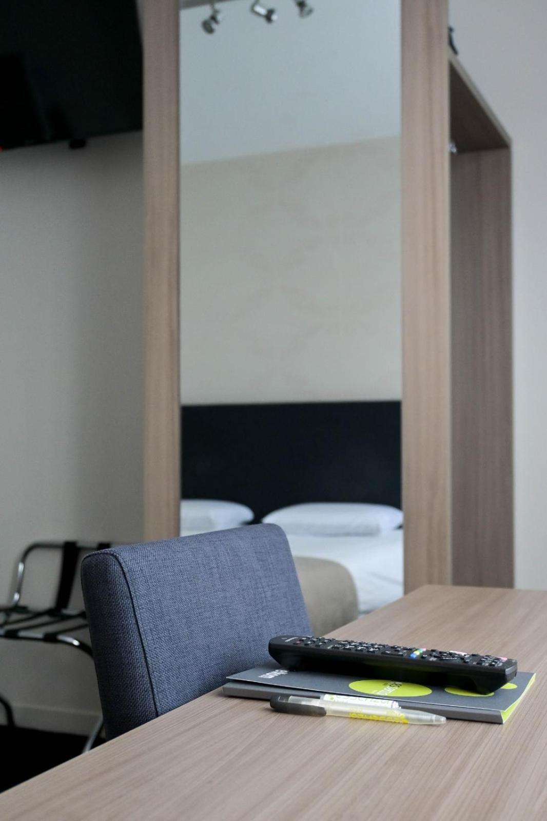 Hotel Essenza Puurs Ngoại thất bức ảnh