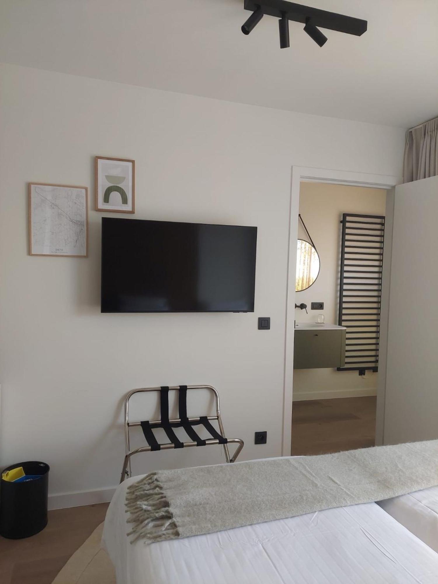 Hotel Essenza Puurs Ngoại thất bức ảnh